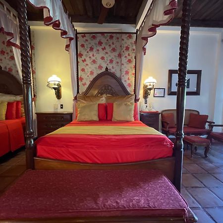 Tropicana Castle Dive Resort Powered By Cocotel Puerto Galera Room photo